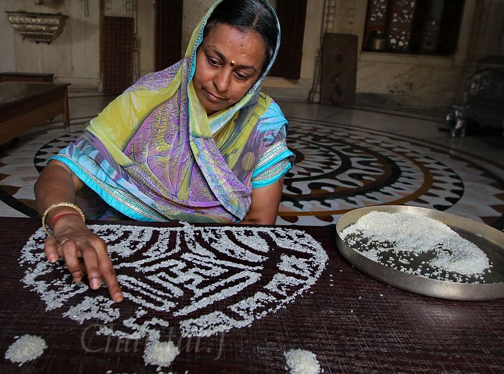 Jainism Rice Ritual Jain rice designs to liberate the soul