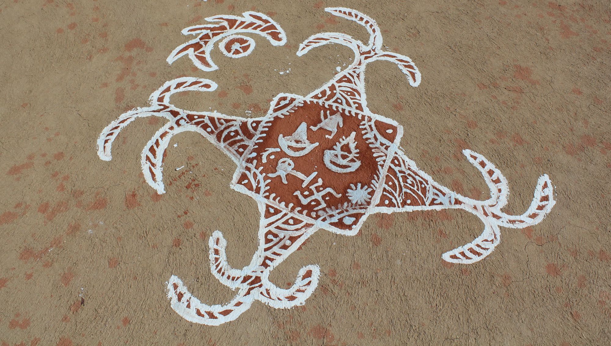 Rajasthan mandana , "Home of Mona Kadela, Retha, and Sanju"— part 3