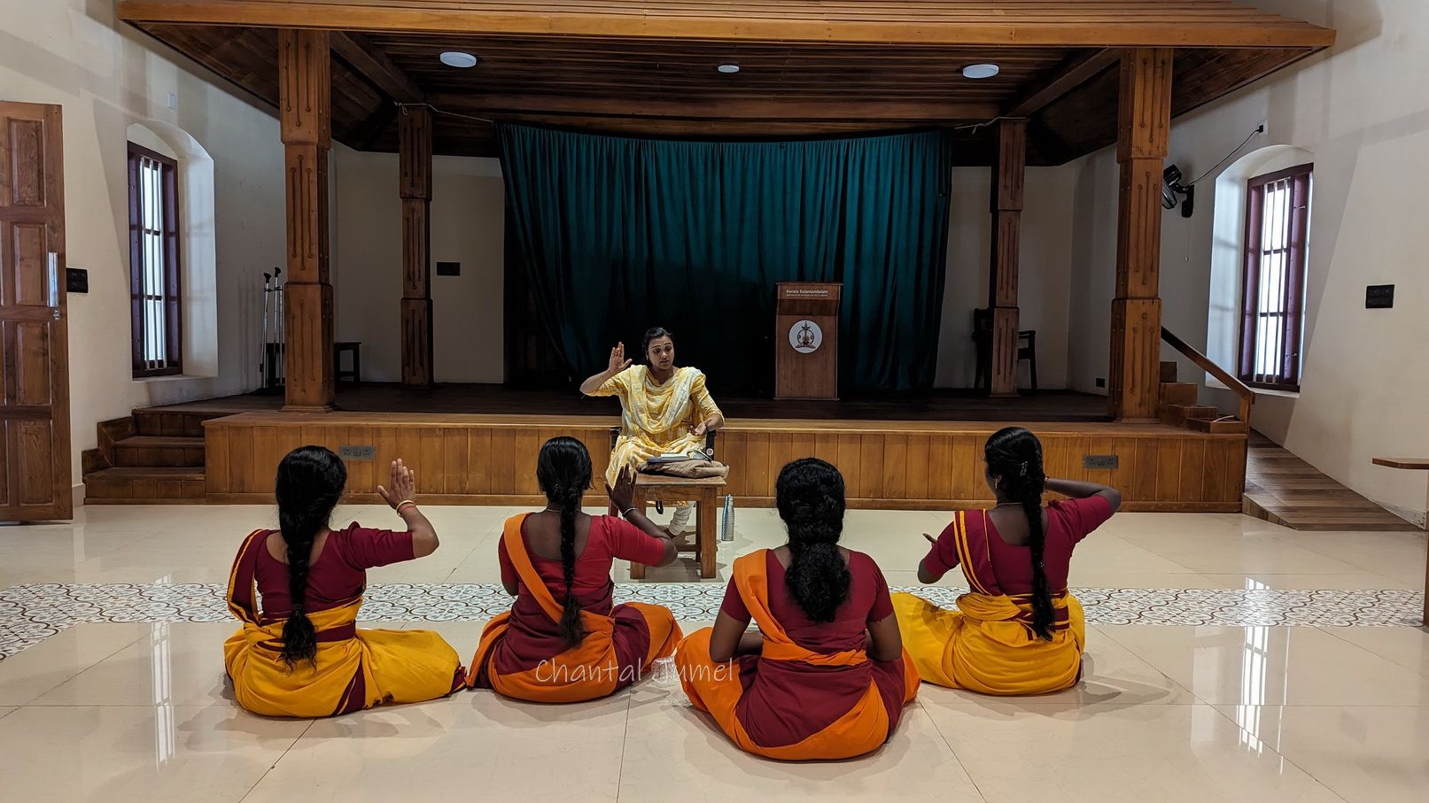 Kalam du Kérala, " Visiter l'école du Kalamandalam " — partie 2
